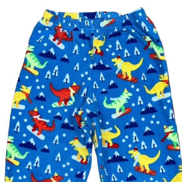 Cat & Jack Fleece Pajama Set 4T Snowboarding Dinosaur Winter Scene - Picture 8 of 13